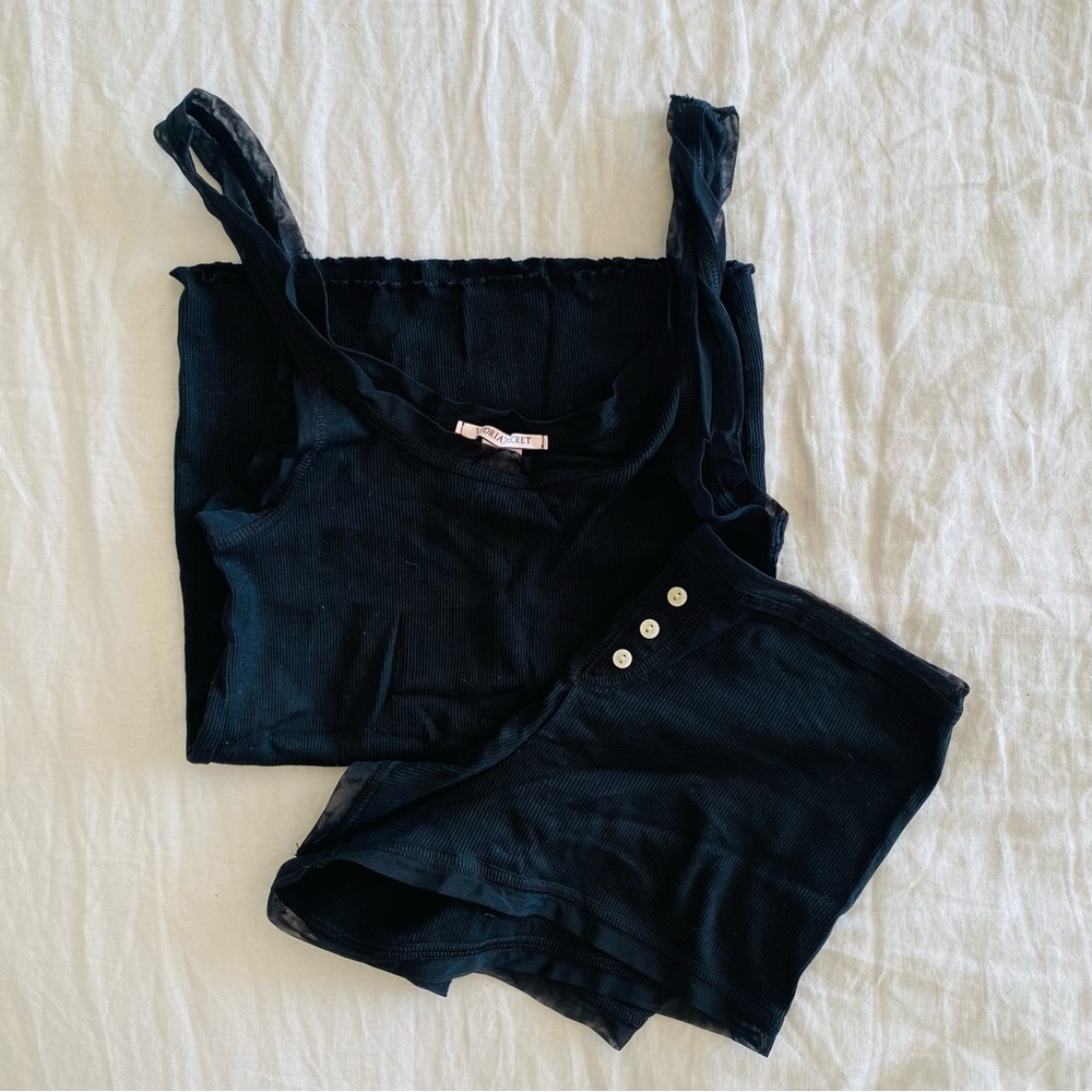 NWOT Victorias Secret PJ Set - Small